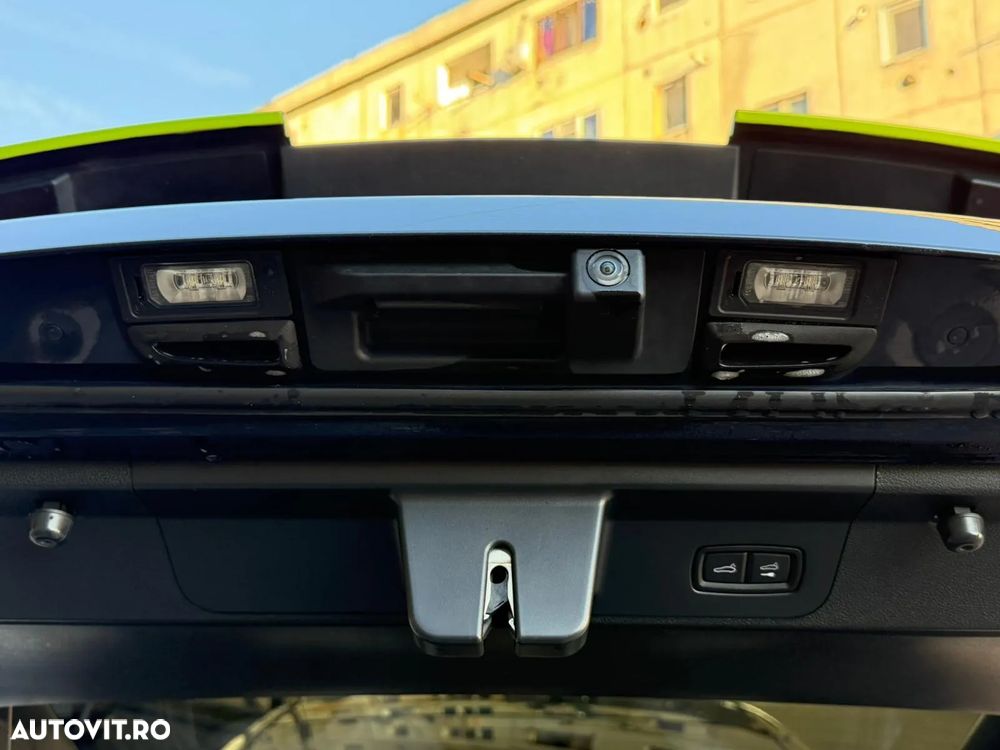 Porsche Panamera Turbo Sport Turismo - 26