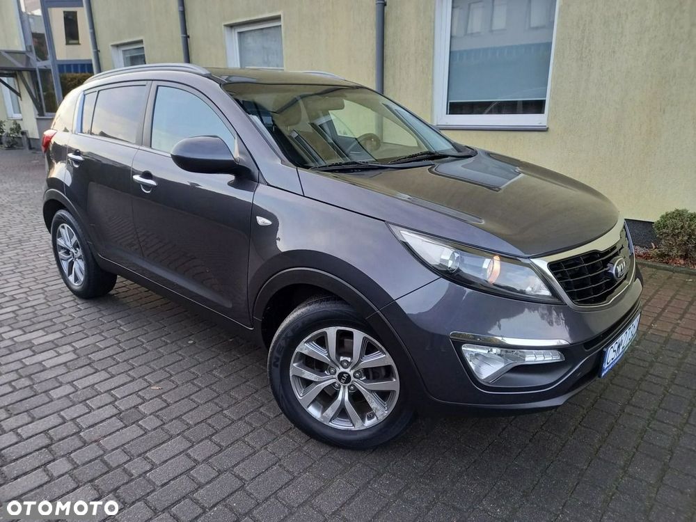 Kia Sportage 1.7 CRDI 2WD Dream-Team Edition - 10