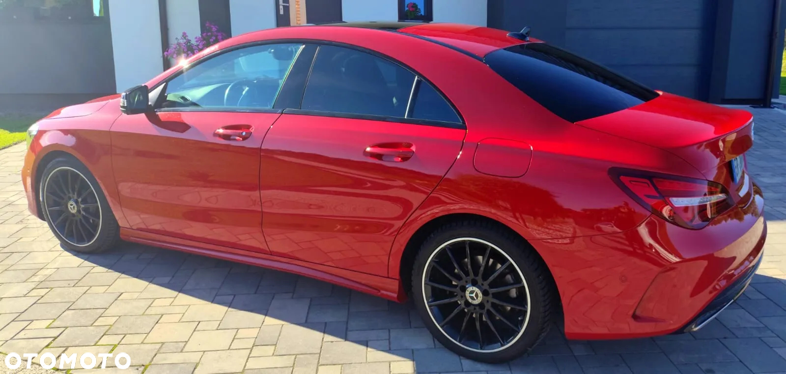 Mercedes-Benz CLA 180 AMG Line - 9