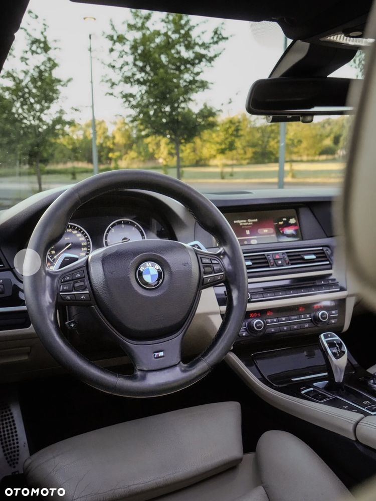BMW Seria 5 535d xDrive - 17