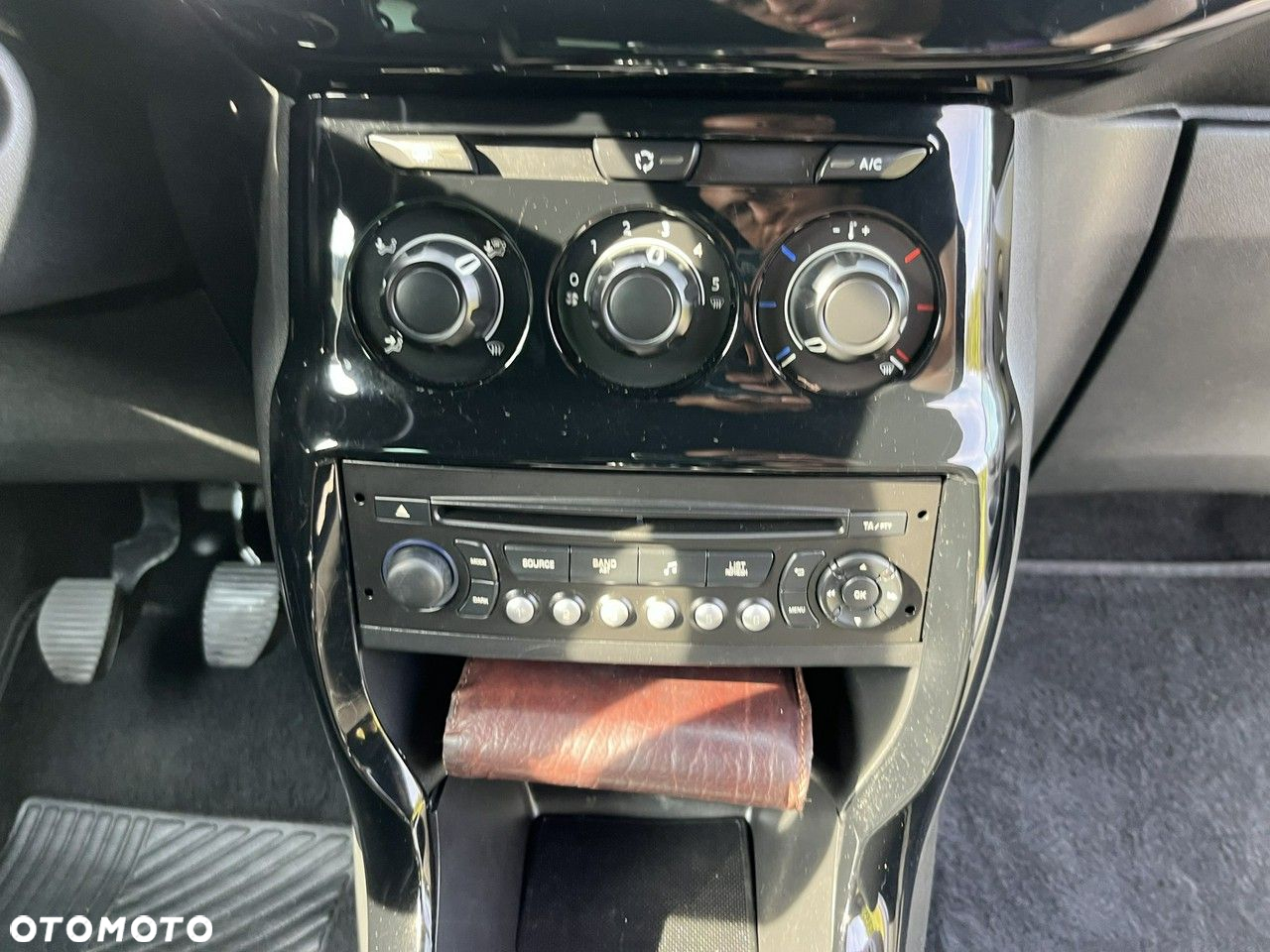 Citroën DS3 BlueHDi 100 CONNECTED CHIC - 22