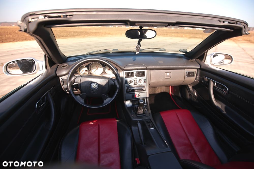 Mercedes-Benz SLK - 17