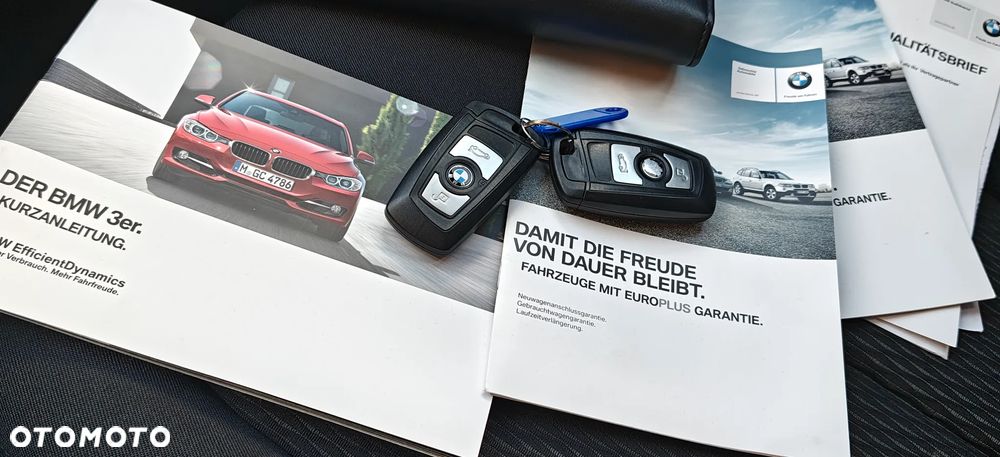 BMW Seria 3 316i Sport Line - 37