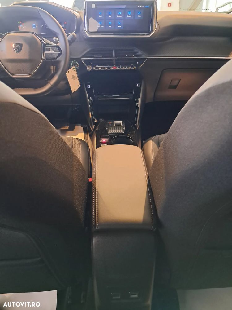 Peugeot 2008 Hybrid 145 e-DSC Allure - 24