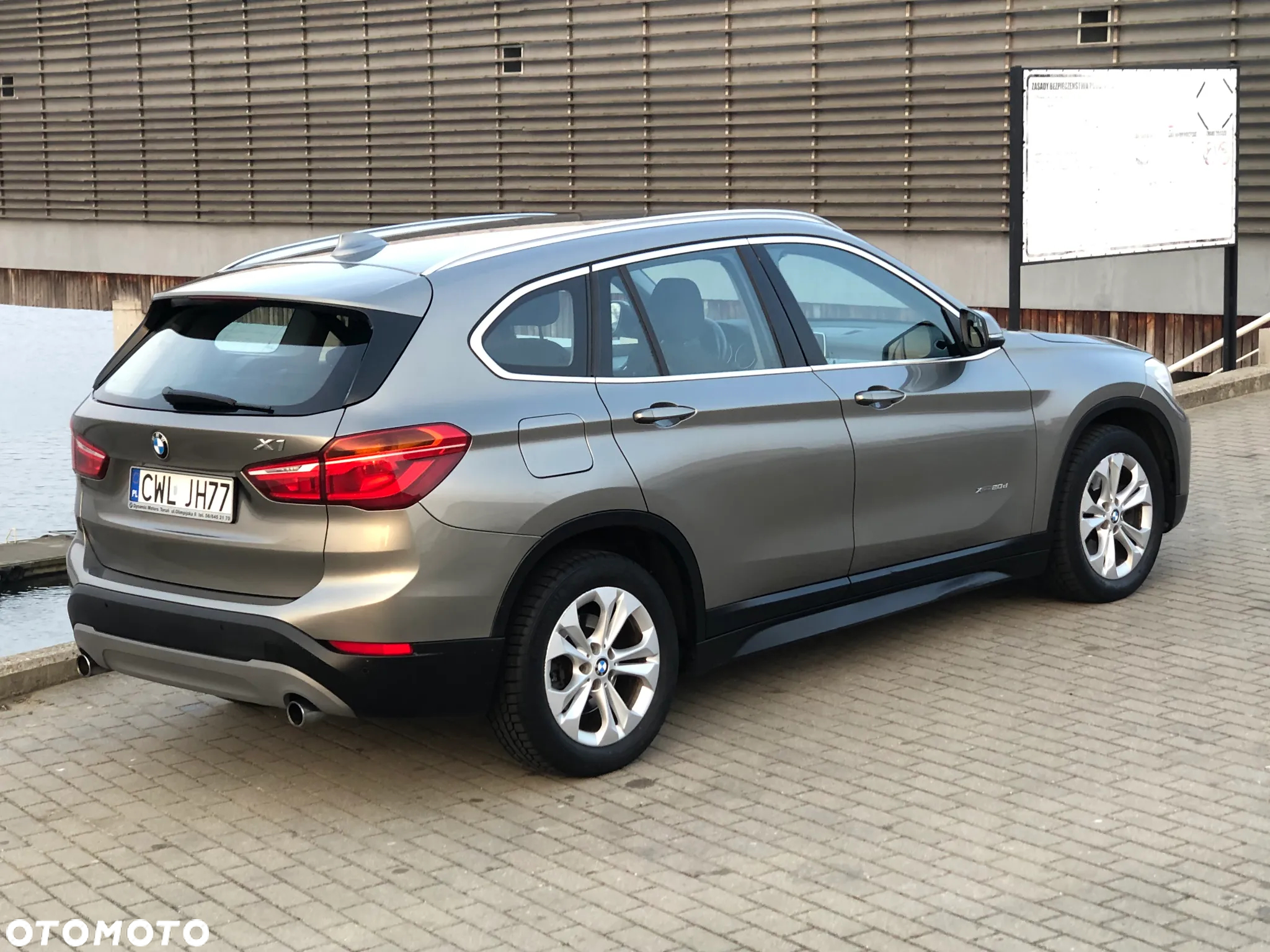 BMW X1 - 25