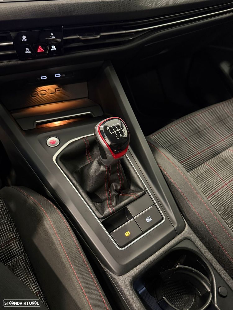 VW Golf 2.0 TSI OPF GTI - 24