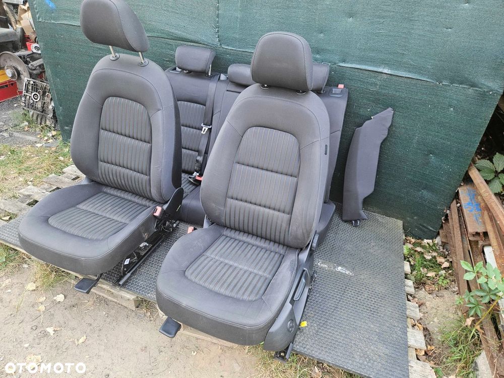 Fotele Fotel Kanapa Skladana Ciemne Grzane Elektryczne Ledzwia Podswietlanie  Audi A4 B8 Kombi Avant - 3