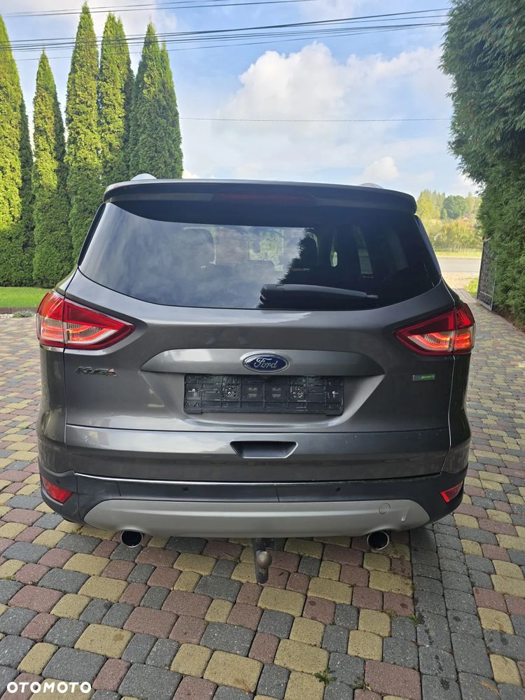 Ford Kuga 1.6 EcoBoost 4x4 Titanium - 4