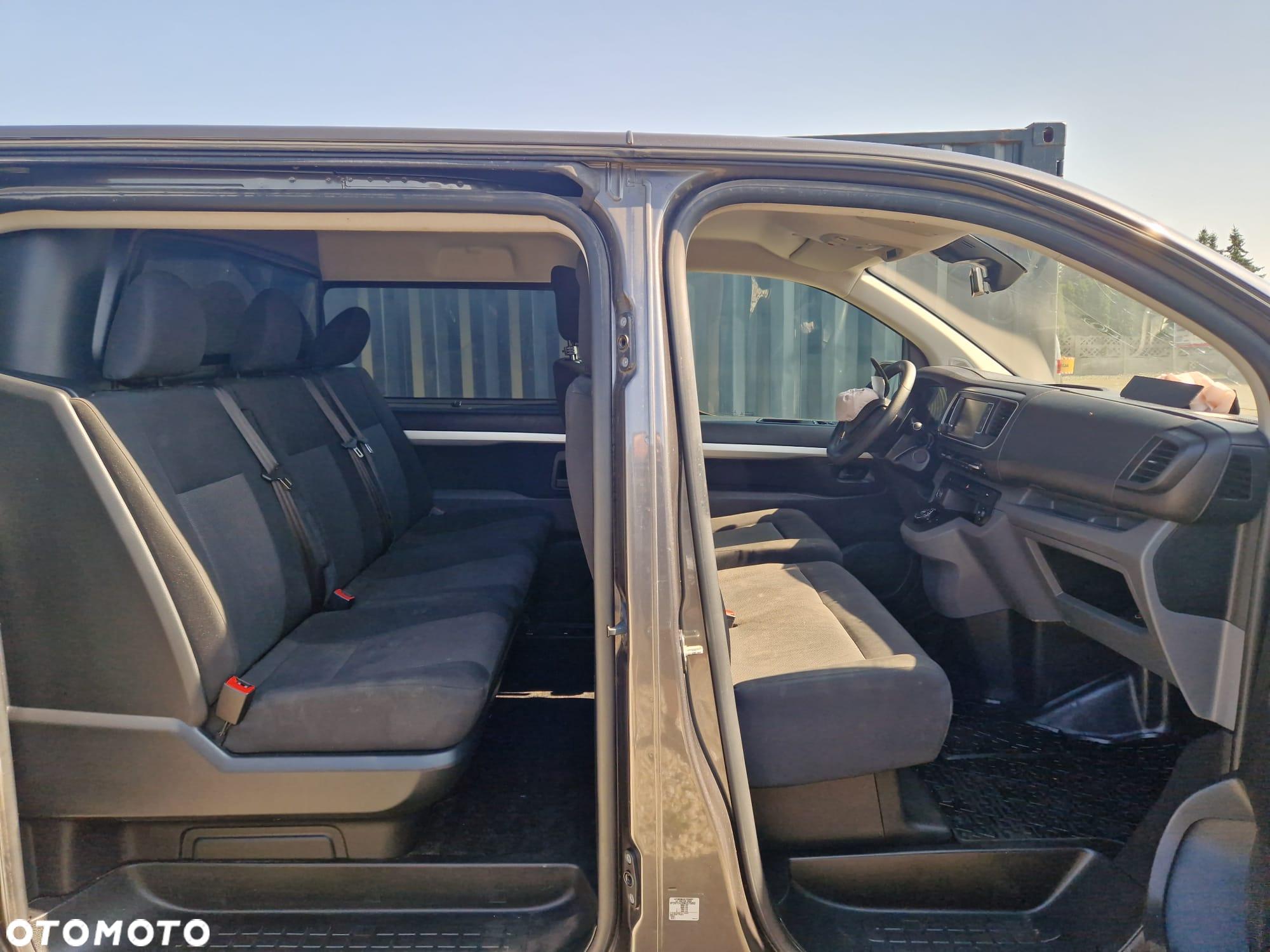Peugeot Expert 2.0 BlueHDi 180 L3 S&S EAT8 - 13