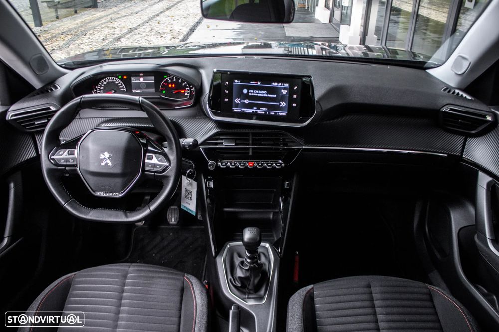 Peugeot 2008 PureTech 100 Active - 32