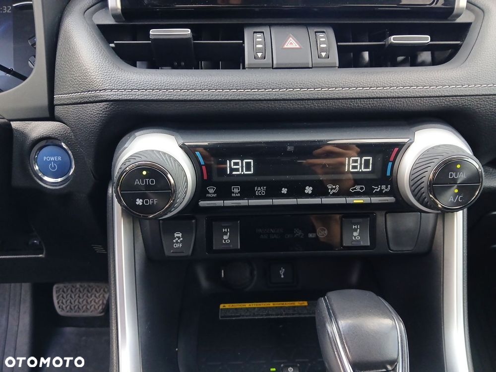 Toyota RAV4 2.5 Hybrid Comfort 4x4 - 33