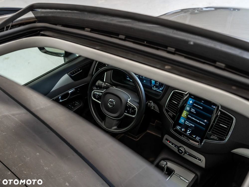 Volvo XC 90 T8 AWD Twin Engine Geartronic RDesign - 27