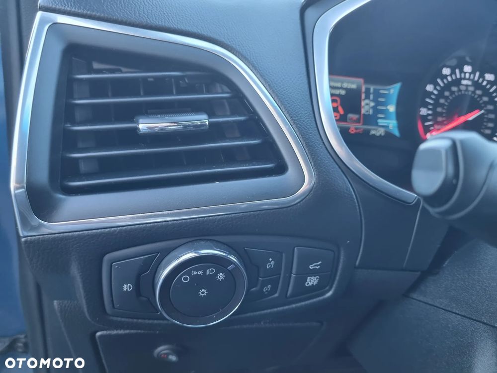 Ford Edge - 28