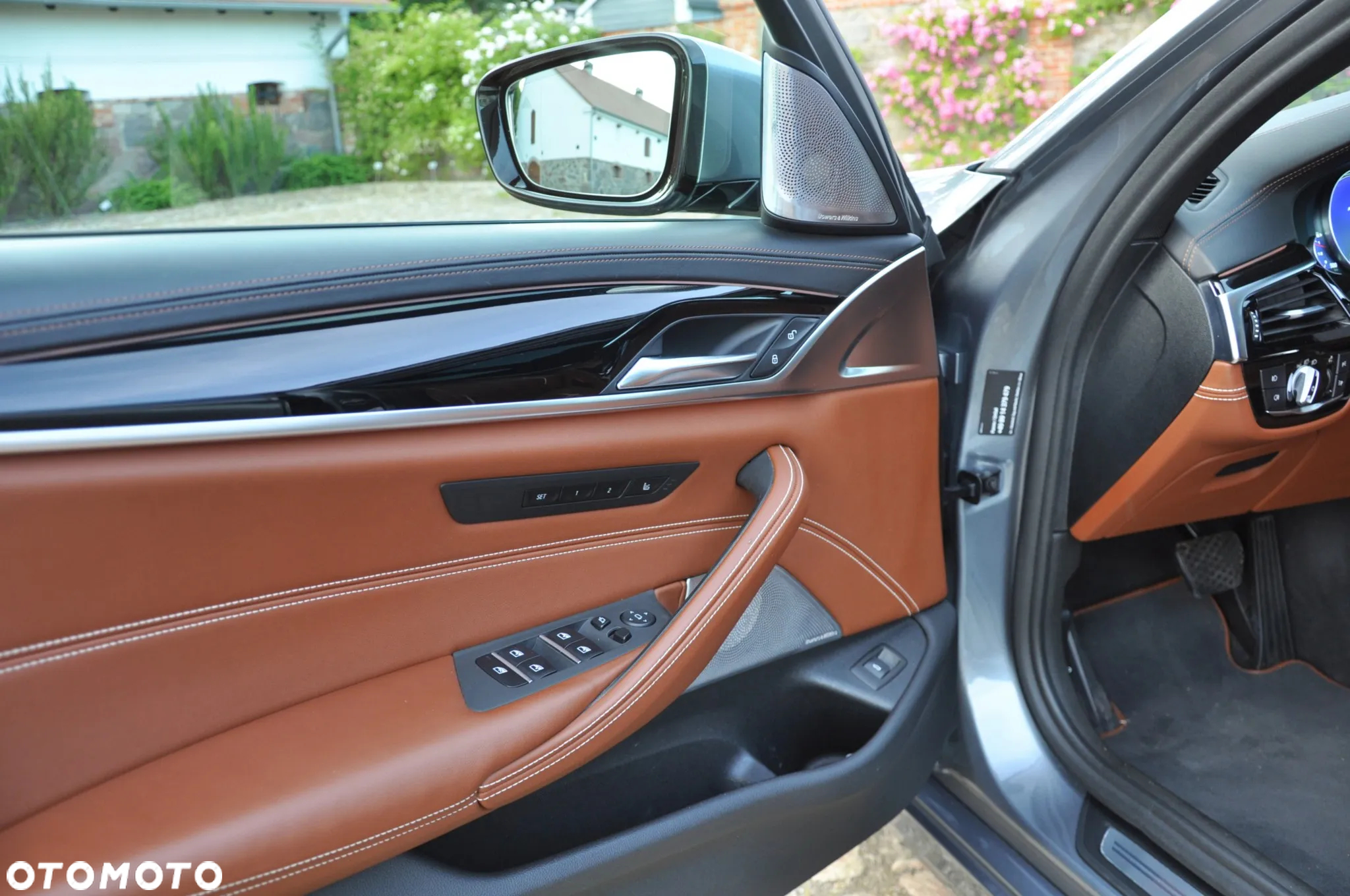 BMW-ALPINA B5 Biturbo Touring Switch-Tronic - 21