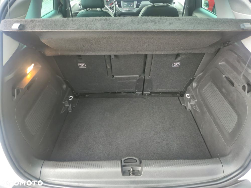 Opel Crossland 1.2 T Elegance - 24