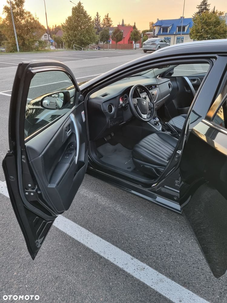 Toyota Auris - 6