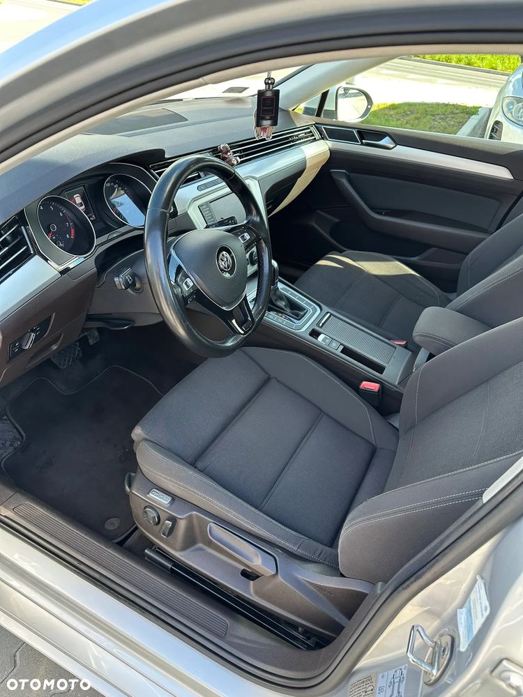 Volkswagen Passat 1.8 TSI BMT Comfortline DSG - 6
