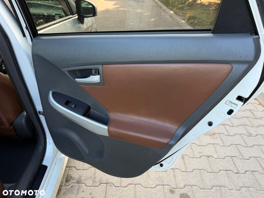 Toyota Prius 1.5 VVT-i Prestige - 21