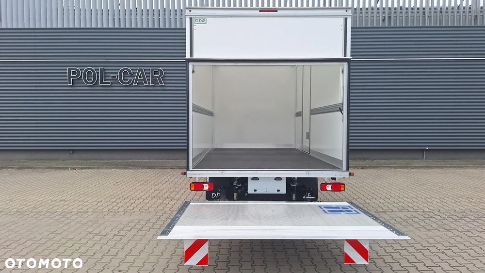 Iveco Daily 50C18HA8Z kontener z windą 1000 kg - 10