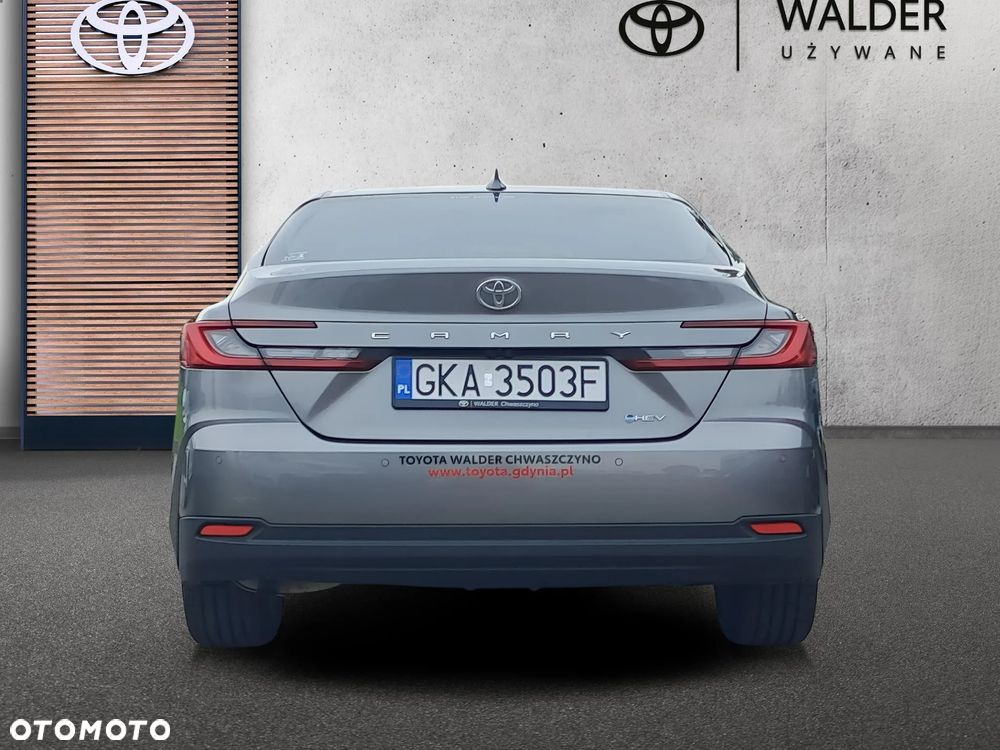 Toyota Camry 2.5 Hybrid Executive CVT - 4