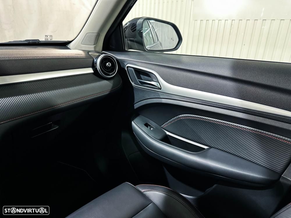 MG ZS EV 72.6 kWh Luxury - 23