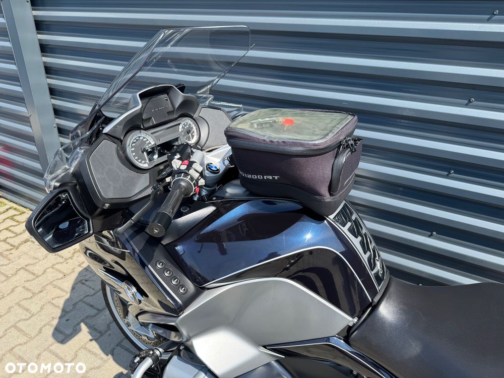BMW R - 9