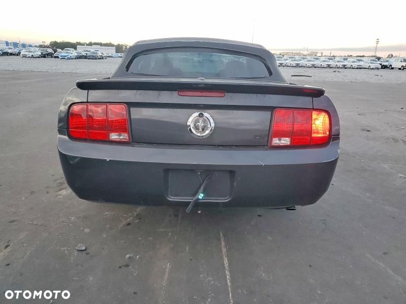 Ford Mustang 4.0 V6 - 3
