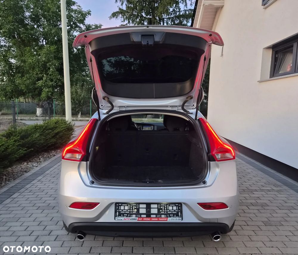 Volvo V40 D2 Kinetic - 32