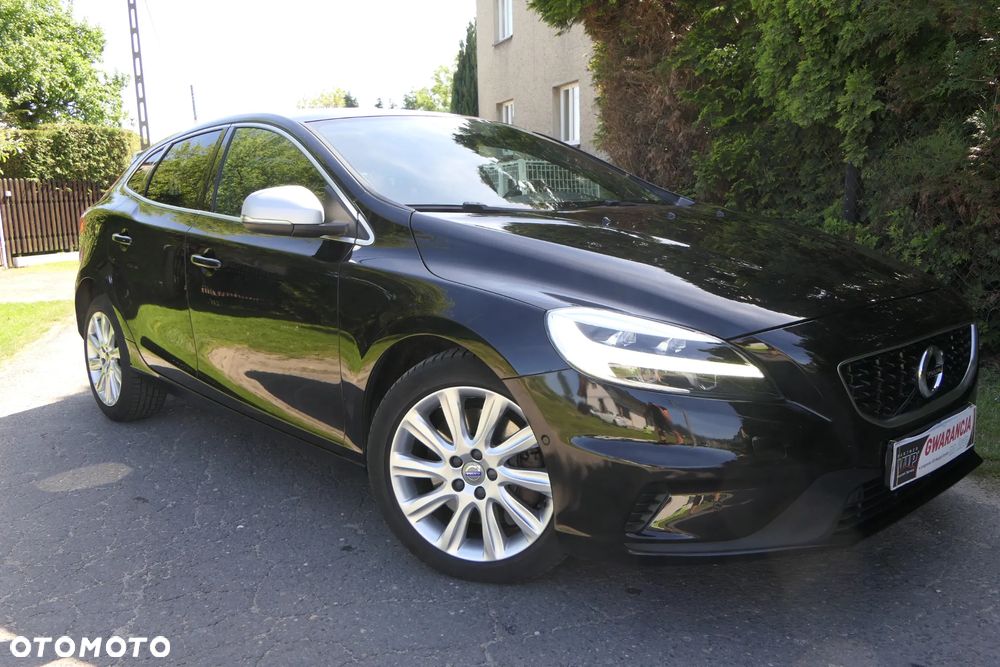 Volvo V40 D3 Geartronic RDesign - 12
