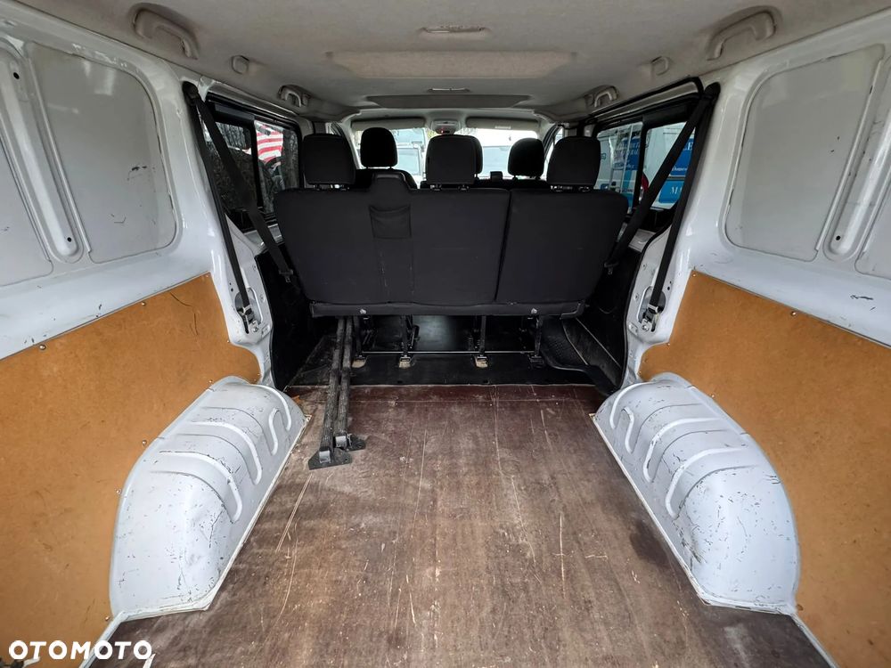 Opel VIVARO BRYGADÓWKA 6 MIEJSC KLIMATYZACJA - 12