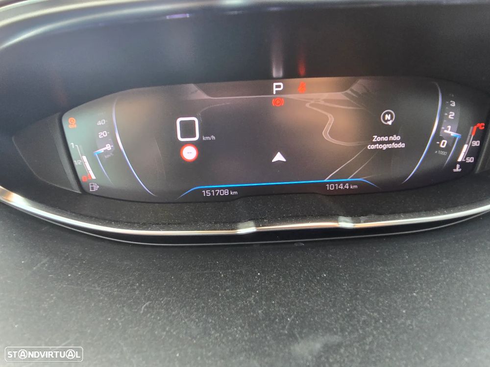 Peugeot 5008 1.2 PureTech Allure Pack EAT8 - 9