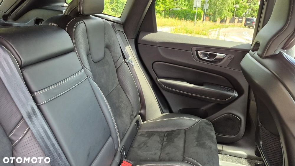 Volvo XC 60 D3 R-Design - 14