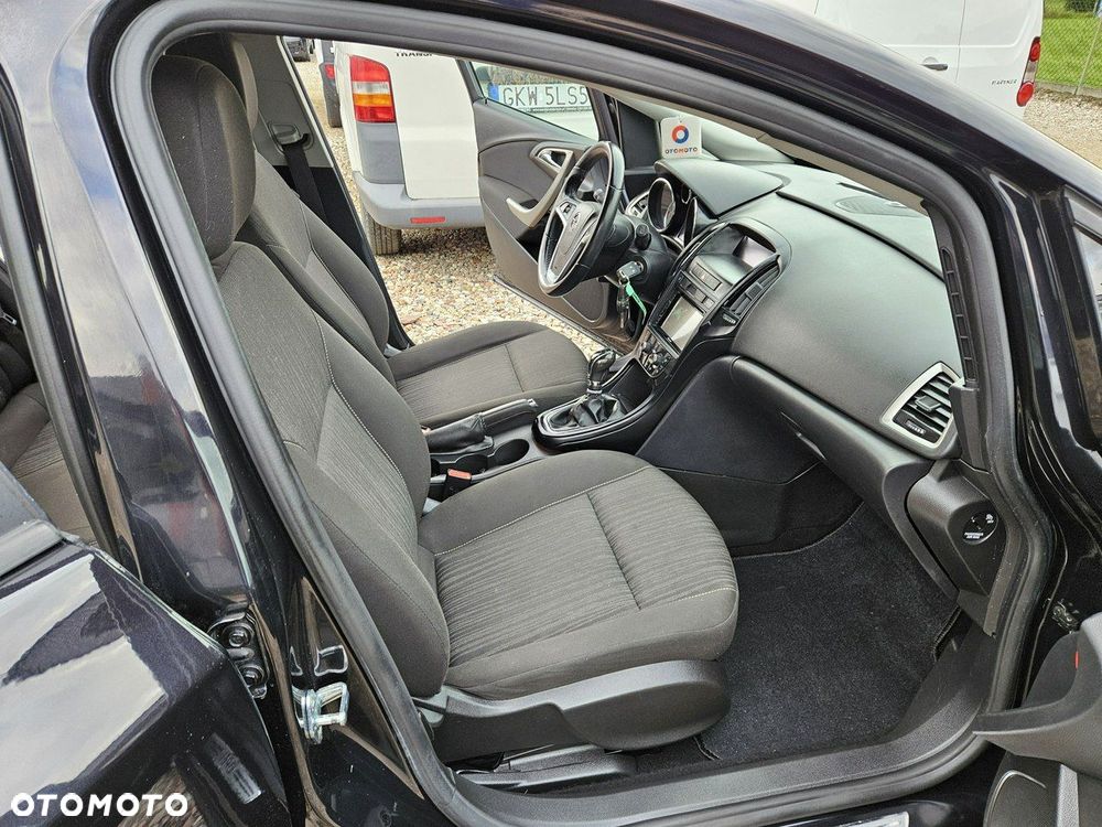 Opel Astra - 10
