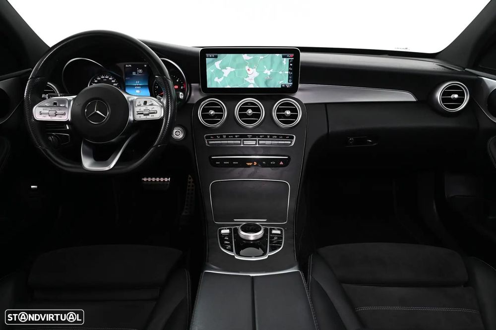 Mercedes-Benz C 300 de AMG Line - 4