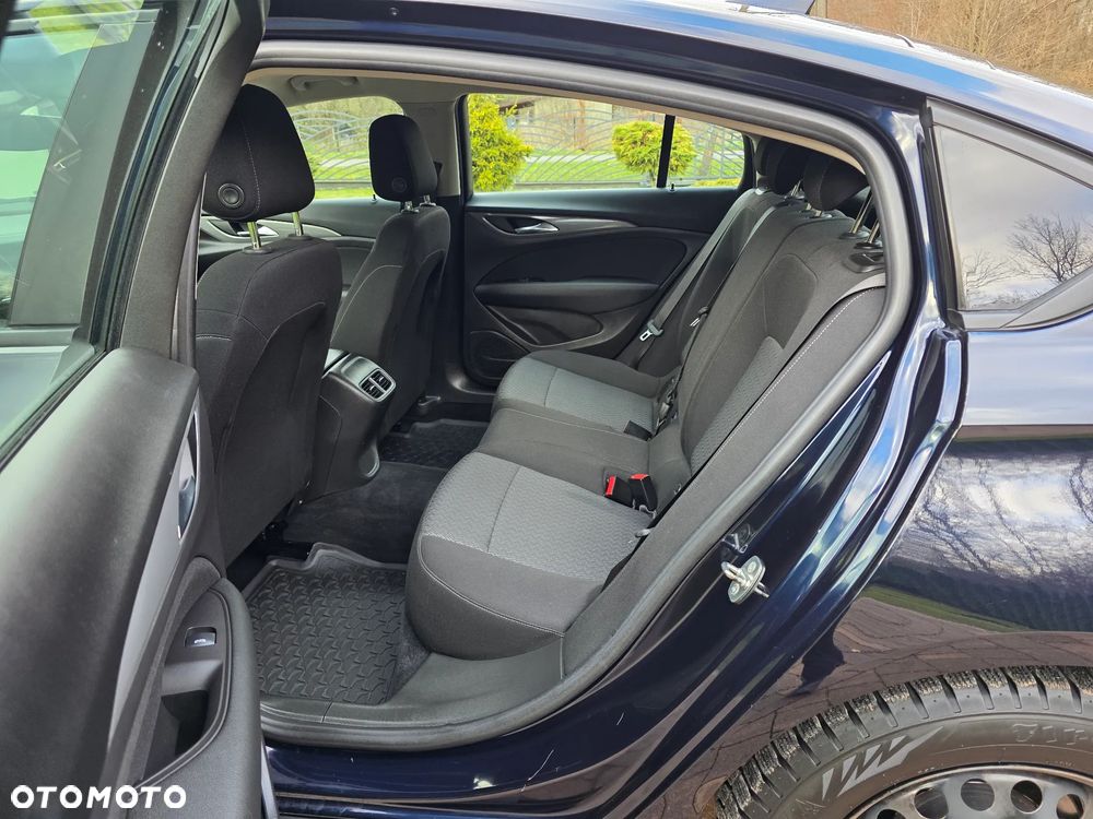 Opel Insignia 1.5 T GPF Enjoy S&S - 11
