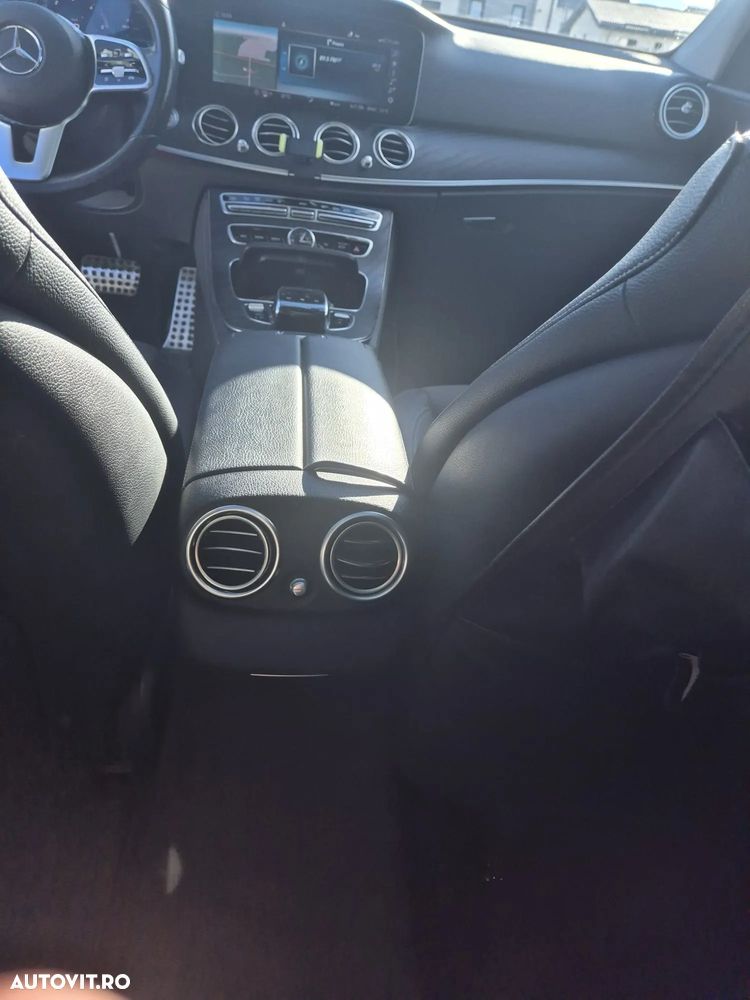 Mercedes-Benz E 220 d All-Terrain 4MATIC Aut. - 10