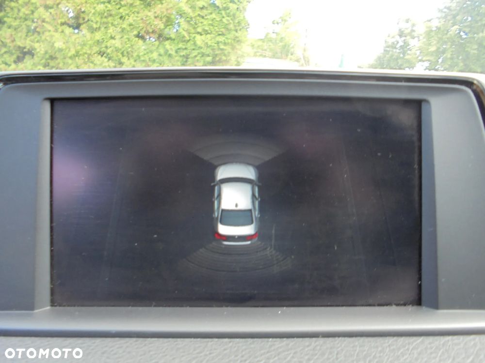 BMW Seria 3 320d Edition M Sport Shadow - 30