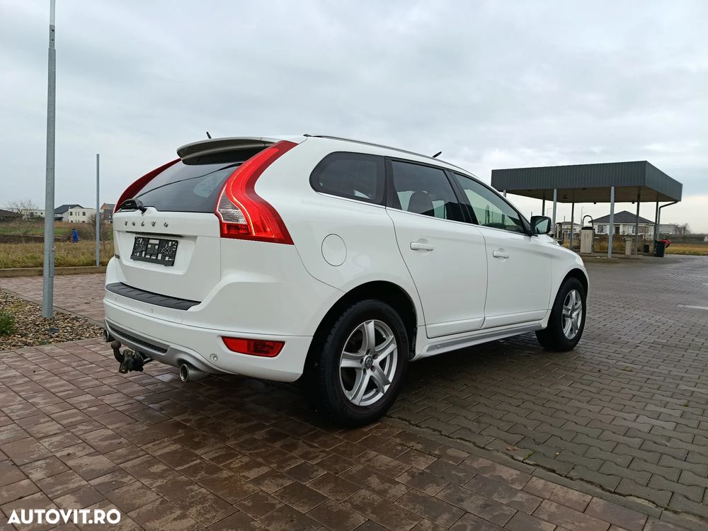 Volvo XC 60 D3 Aut. R Design - 19