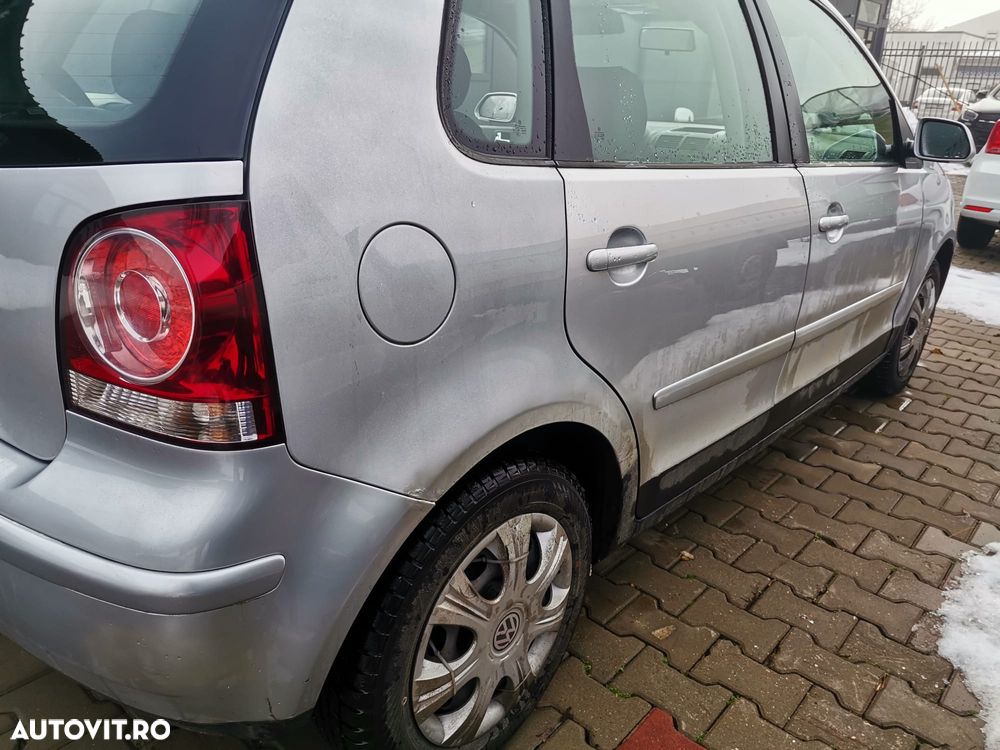 Volkswagen Polo - 7