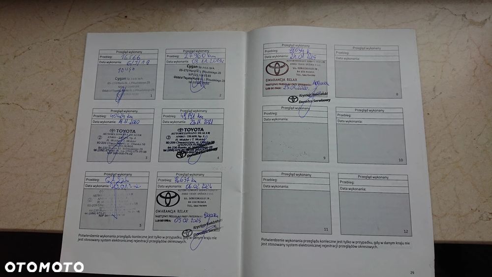 Toyota Avensis 1.8 Premium - 17