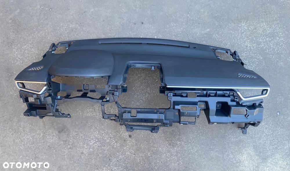 Toyota Corolla CROSS ORYGINAŁ ! NIE NAPRAWIANA ! DESKA ROZDZIELCZA KOKPIT PÓŁKA KONSOLA oryginalna  55400-16030-C0     5540016030C0 - 2