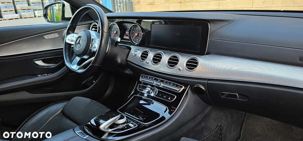 Mercedes-Benz Klasa E 200 9G-TRONIC AMG Line - 30