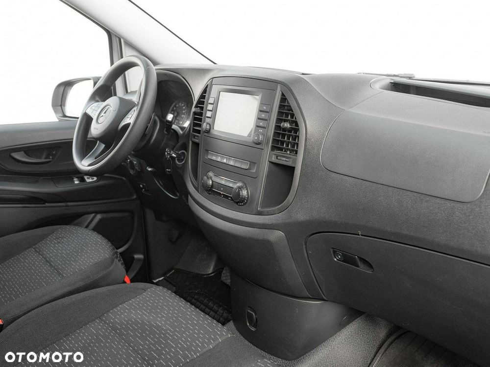 Mercedes-Benz Vito - 27