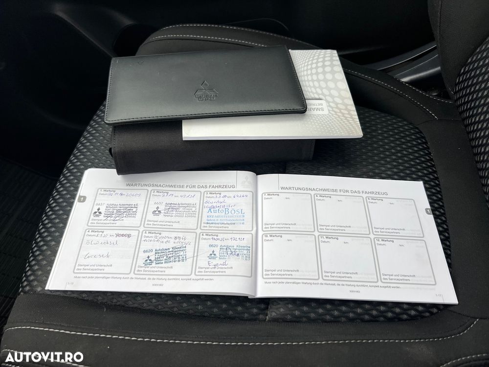 Mitsubishi Outlander - 23