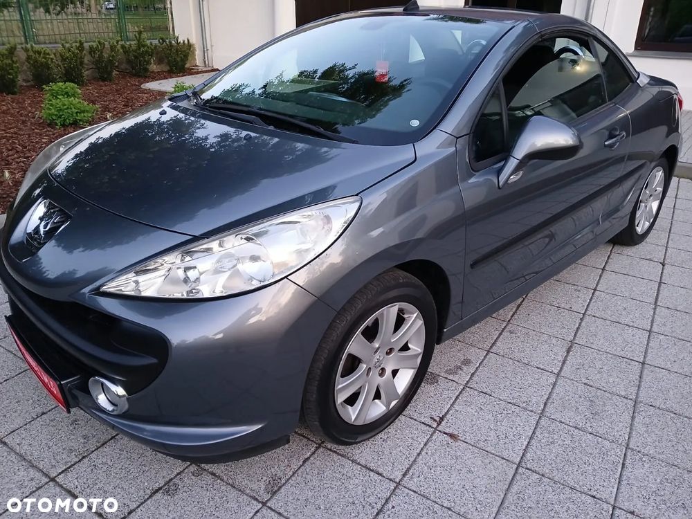 Peugeot 207 CC - 23