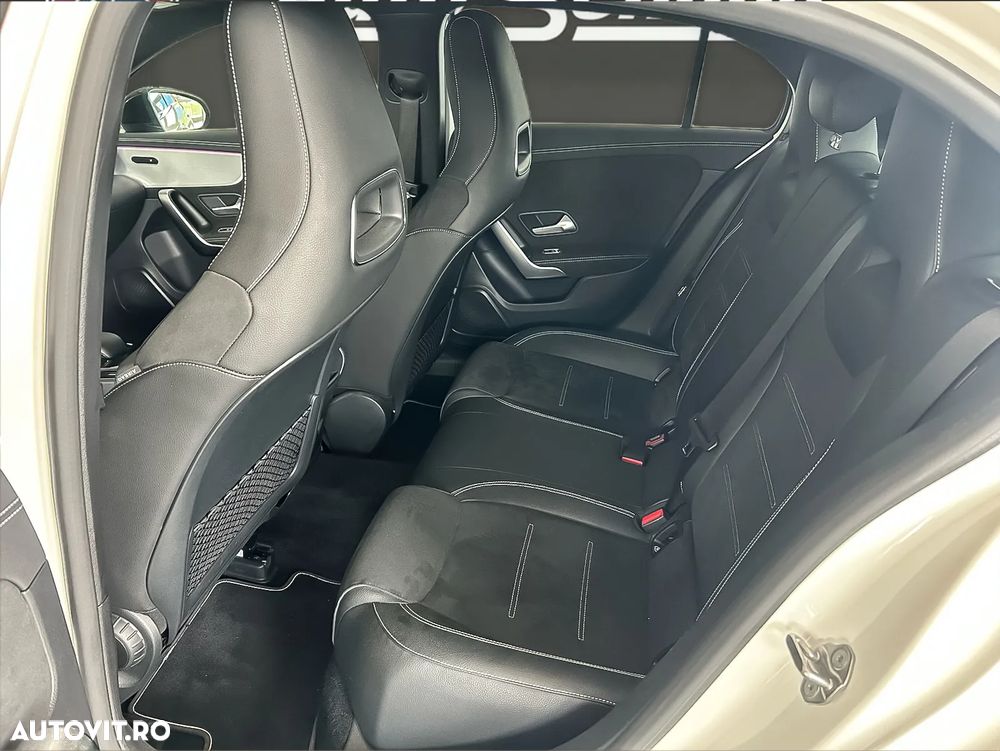 Mercedes-Benz A 250 e 8G-DCT Edition AMG Line - 15