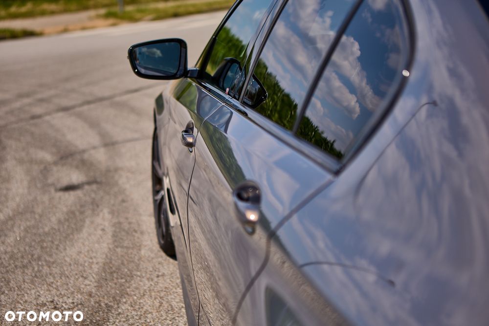 BMW Seria 5 - 33