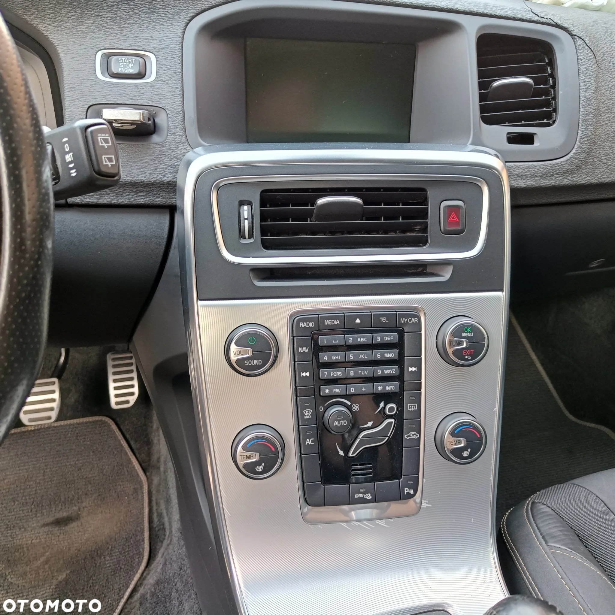 Volvo V60 T3 R-Design Kinetic - 7