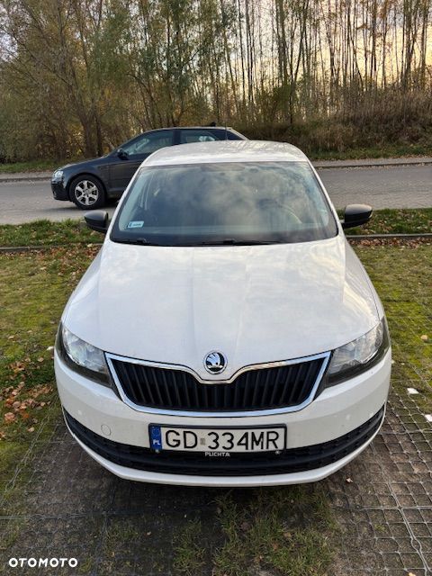 Skoda RAPID Spb 1.2 TSI Active - 1