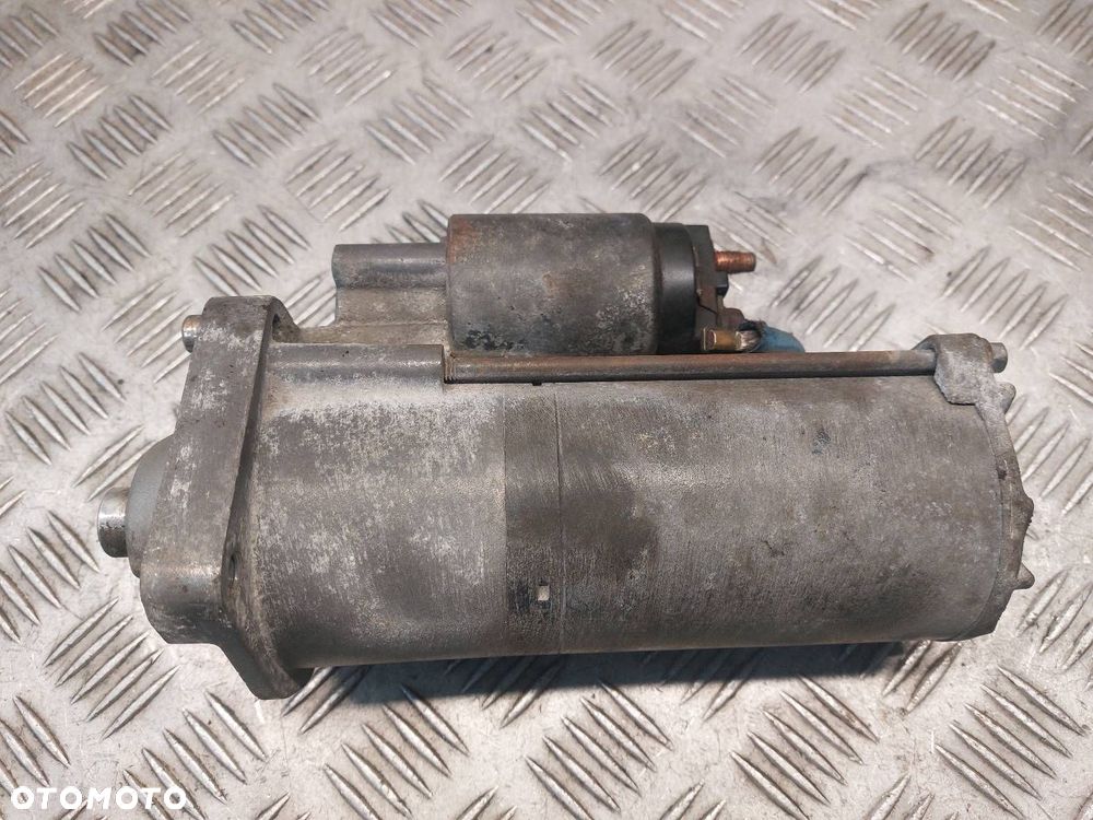 ROZRUSZNIK VOLVO XC60 I 2.4 D5 30659314 - 3